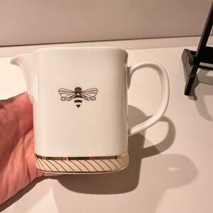 NEW Mary Kay Creamer Pitcher Golden Anniversary Bumblebee 50th 1963 2013 3.5”